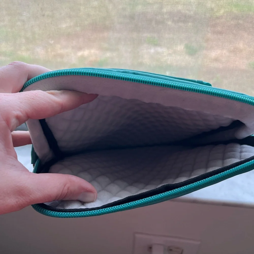 NIP iPad Pro 11 Case